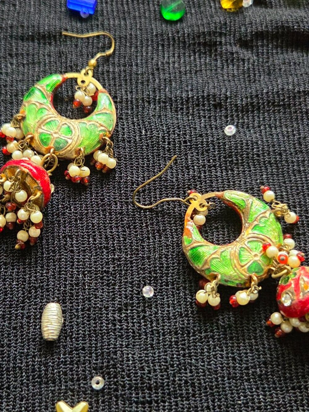 Vintage Handmade Lakh Dangling Earrings India Double Sided Green & Red View 5